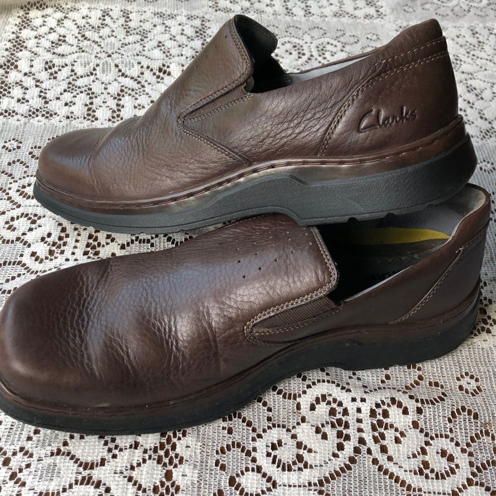 Men’s 10 Clarks Brown Leather Shoes